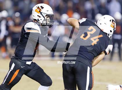 Thumbnail 2 in Bakersfield Christian @ Selma (CIF SoCal Regional 4-AA Final) photogallery.