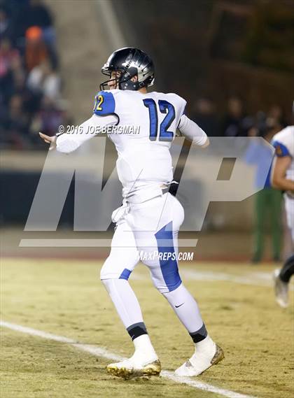 Thumbnail 3 in Bakersfield Christian @ Selma (CIF SoCal Regional 4-AA Final) photogallery.