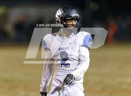 Thumbnail 1 in Bakersfield Christian @ Selma (CIF SoCal Regional 4-AA Final) photogallery.