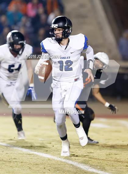 Thumbnail 1 in Bakersfield Christian @ Selma (CIF SoCal Regional 4-AA Final) photogallery.