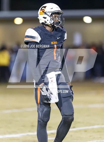 Thumbnail 2 in Bakersfield Christian @ Selma (CIF SoCal Regional 4-AA Final) photogallery.