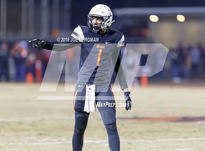 Thumbnail 2 in Bakersfield Christian @ Selma (CIF SoCal Regional 4-AA Final) photogallery.