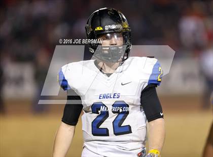 Thumbnail 3 in Bakersfield Christian @ Selma (CIF SoCal Regional 4-AA Final) photogallery.