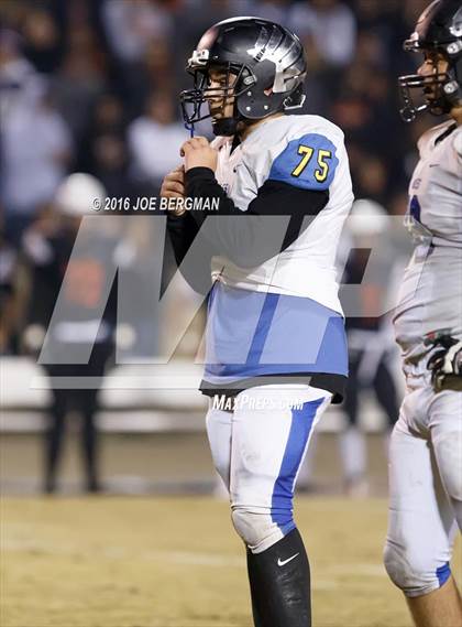 Thumbnail 3 in Bakersfield Christian @ Selma (CIF SoCal Regional 4-AA Final) photogallery.
