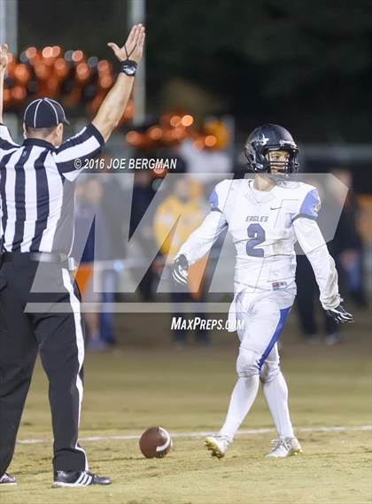 Thumbnail 3 in Bakersfield Christian @ Selma (CIF SoCal Regional 4-AA Final) photogallery.