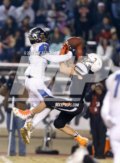 Thumbnail 1 in Bakersfield Christian @ Selma (CIF SoCal Regional 4-AA Final) photogallery.