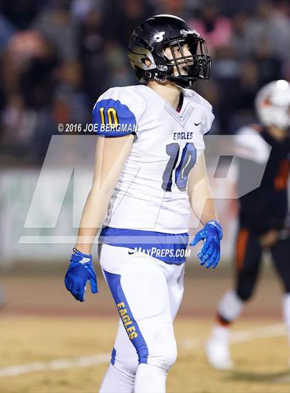 Thumbnail 2 in Bakersfield Christian @ Selma (CIF SoCal Regional 4-AA Final) photogallery.