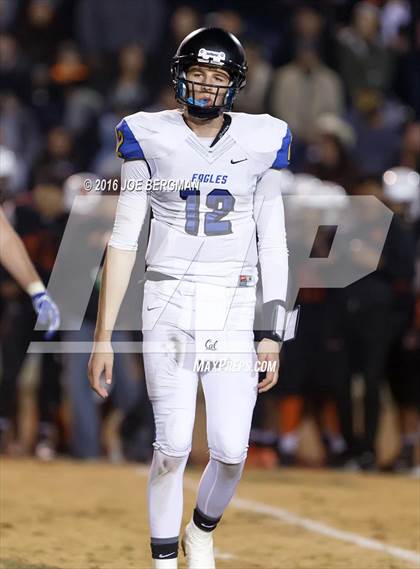 Thumbnail 2 in Bakersfield Christian @ Selma (CIF SoCal Regional 4-AA Final) photogallery.