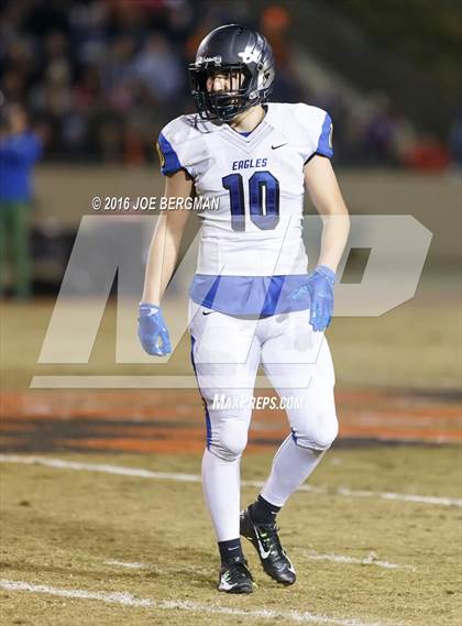 Thumbnail 3 in Bakersfield Christian @ Selma (CIF SoCal Regional 4-AA Final) photogallery.