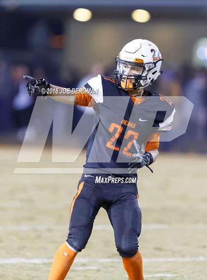 Thumbnail 2 in Bakersfield Christian @ Selma (CIF SoCal Regional 4-AA Final) photogallery.