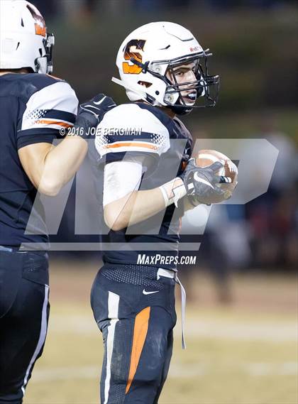 Thumbnail 2 in Bakersfield Christian @ Selma (CIF SoCal Regional 4-AA Final) photogallery.