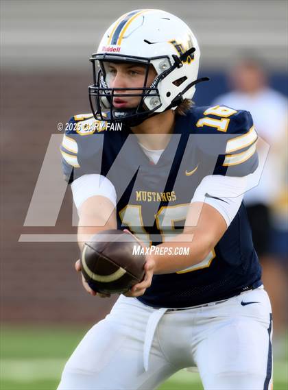 Thumbnail 3 in Walker Valley vs. Ringgold (Jamboree Scrimmage) photogallery.