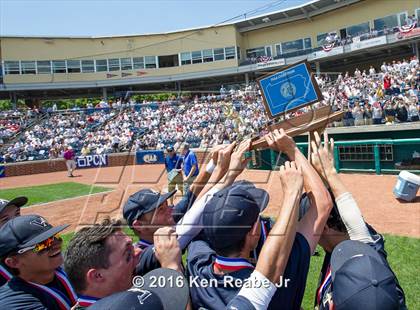 Thumbnail 3 in Vincentian Academy vs. Meyersdale (PIAA Class A Final) photogallery.
