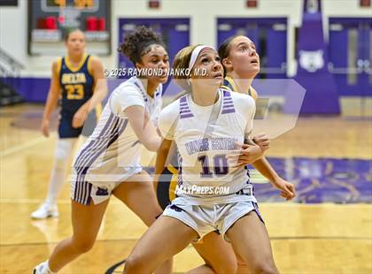 Thumbnail 1 in Delta @ Muncie Central photogallery.