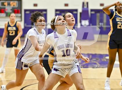 Thumbnail 2 in Delta @ Muncie Central photogallery.