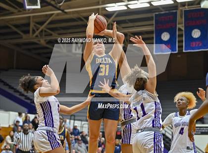 Thumbnail 1 in Delta @ Muncie Central photogallery.