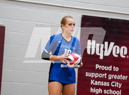 Thumbnail 3 in Olathe Northwest vs. Liberty photogallery.