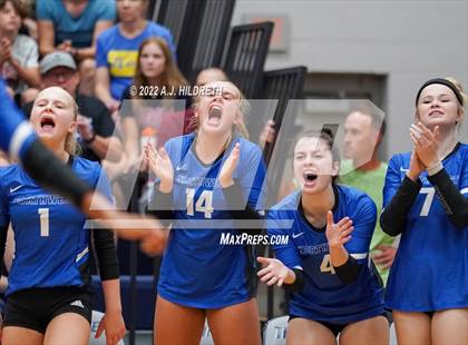 Thumbnail 2 in Olathe Northwest vs. Liberty photogallery.