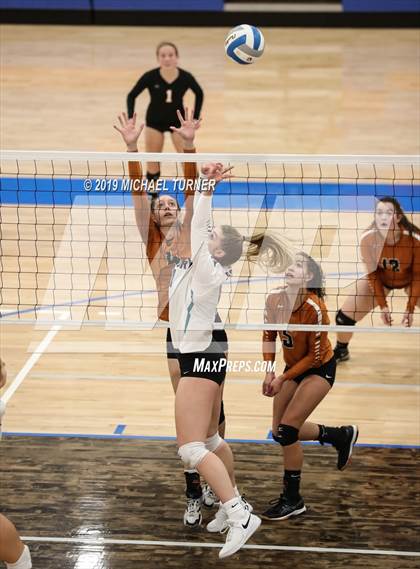 Thumbnail 3 in Ridgevue vs Century (4A State Tourn.) photogallery.
