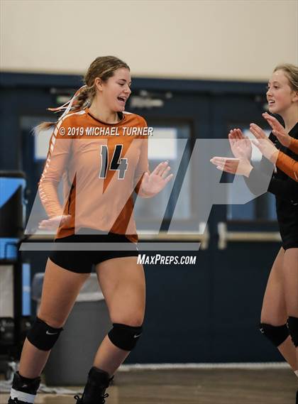 Thumbnail 1 in Ridgevue vs Century (4A State Tourn.) photogallery.