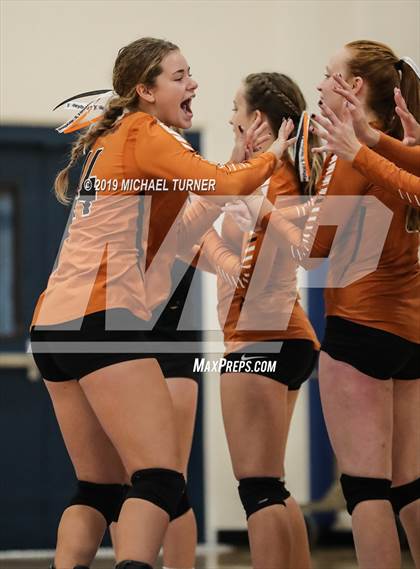 Thumbnail 2 in Ridgevue vs Century (4A State Tourn.) photogallery.