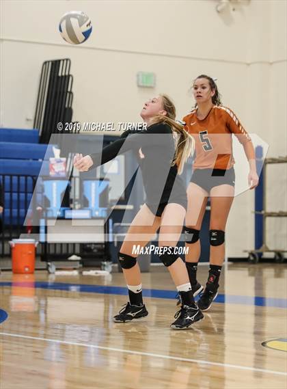 Thumbnail 2 in Ridgevue vs Century (4A State Tourn.) photogallery.