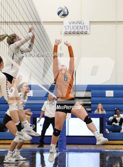 Thumbnail 2 in Ridgevue vs Century (4A State Tourn.) photogallery.