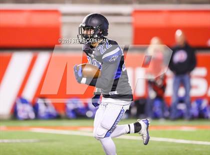 Thumbnail 2 in Desert Hills vs Stansburry (UHSAA 3AA Semifinal) photogallery.