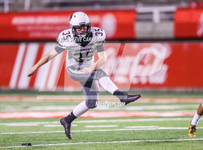 Thumbnail 2 in Desert Hills vs Stansburry (UHSAA 3AA Semifinal) photogallery.
