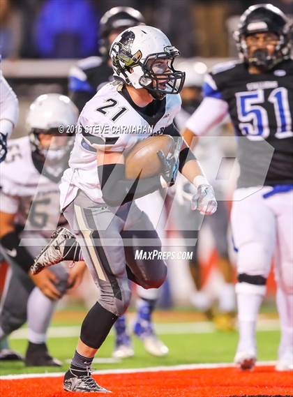 Thumbnail 3 in Desert Hills vs Stansburry (UHSAA 3AA Semifinal) photogallery.