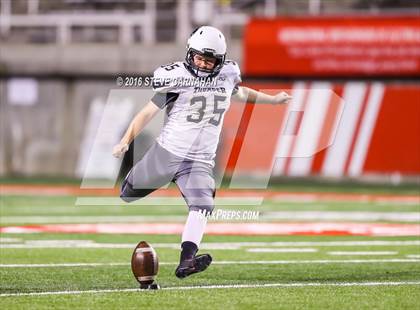 Thumbnail 3 in Desert Hills vs Stansburry (UHSAA 3AA Semifinal) photogallery.