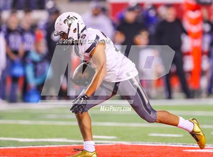 Thumbnail 2 in Desert Hills vs Stansburry (UHSAA 3AA Semifinal) photogallery.