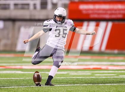 Thumbnail 1 in Desert Hills vs Stansburry (UHSAA 3AA Semifinal) photogallery.