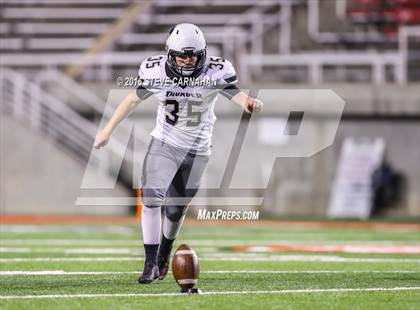 Thumbnail 2 in Desert Hills vs Stansburry (UHSAA 3AA Semifinal) photogallery.