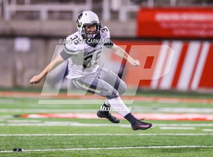 Thumbnail 3 in Desert Hills vs Stansburry (UHSAA 3AA Semifinal) photogallery.
