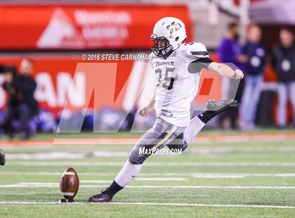 Thumbnail 1 in Desert Hills vs Stansburry (UHSAA 3AA Semifinal) photogallery.
