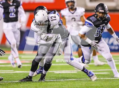 Thumbnail 1 in Desert Hills vs Stansburry (UHSAA 3AA Semifinal) photogallery.