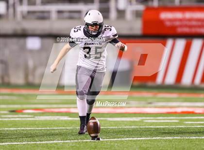 Thumbnail 2 in Desert Hills vs Stansburry (UHSAA 3AA Semifinal) photogallery.