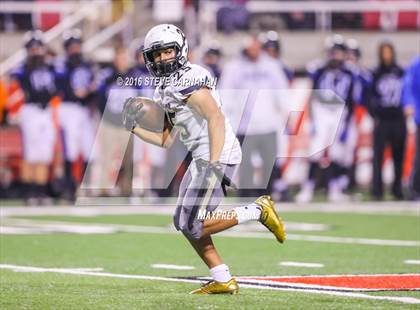 Thumbnail 2 in Desert Hills vs Stansburry (UHSAA 3AA Semifinal) photogallery.