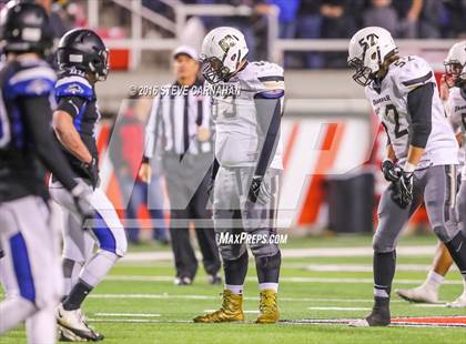 Thumbnail 2 in Desert Hills vs Stansburry (UHSAA 3AA Semifinal) photogallery.