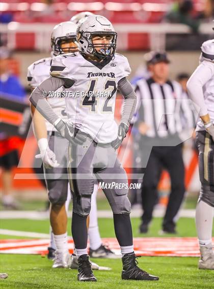 Thumbnail 2 in Desert Hills vs Stansburry (UHSAA 3AA Semifinal) photogallery.