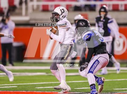 Thumbnail 2 in Desert Hills vs Stansburry (UHSAA 3AA Semifinal) photogallery.
