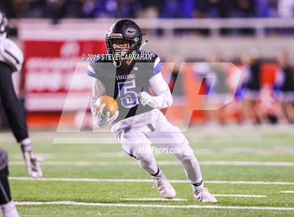 Thumbnail 2 in Desert Hills vs Stansburry (UHSAA 3AA Semifinal) photogallery.