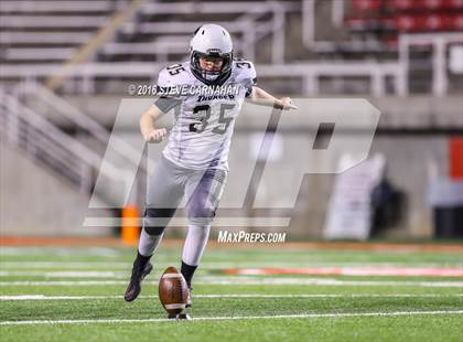 Thumbnail 1 in Desert Hills vs Stansburry (UHSAA 3AA Semifinal) photogallery.