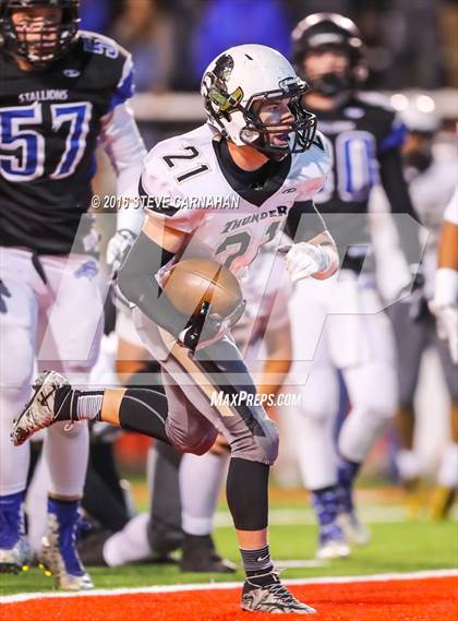 Thumbnail 2 in Desert Hills vs Stansburry (UHSAA 3AA Semifinal) photogallery.
