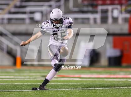 Thumbnail 1 in Desert Hills vs Stansburry (UHSAA 3AA Semifinal) photogallery.