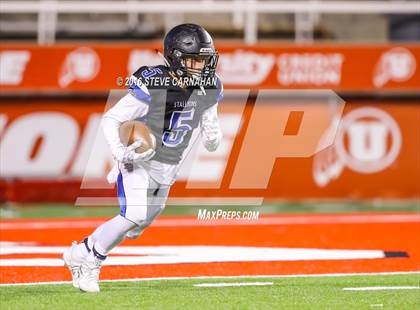 Thumbnail 2 in Desert Hills vs Stansburry (UHSAA 3AA Semifinal) photogallery.