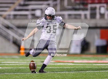 Thumbnail 3 in Desert Hills vs Stansburry (UHSAA 3AA Semifinal) photogallery.