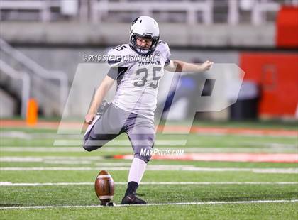 Thumbnail 2 in Desert Hills vs Stansburry (UHSAA 3AA Semifinal) photogallery.