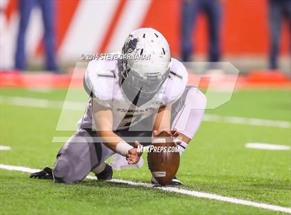 Thumbnail 1 in Desert Hills vs Stansburry (UHSAA 3AA Semifinal) photogallery.